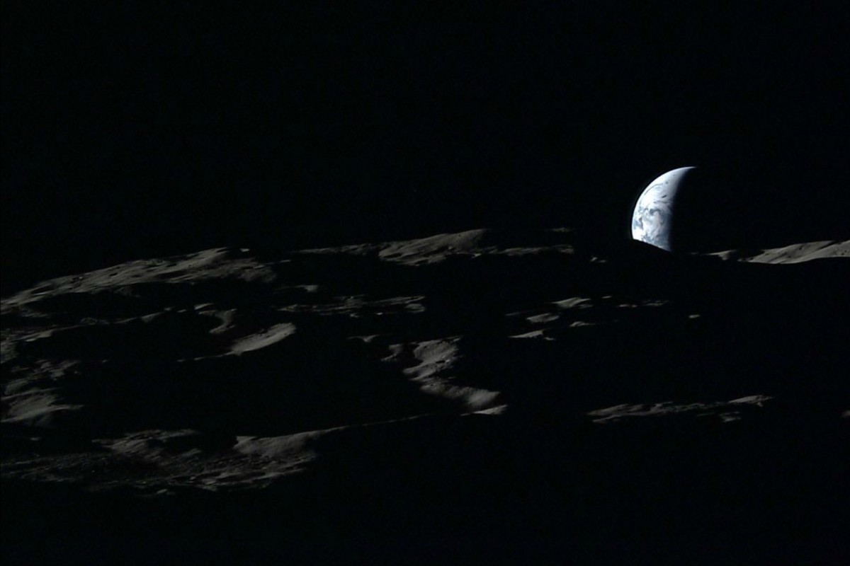 earth-rise-2-1260x840-c