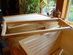 05-15-10_bees_woodenware1